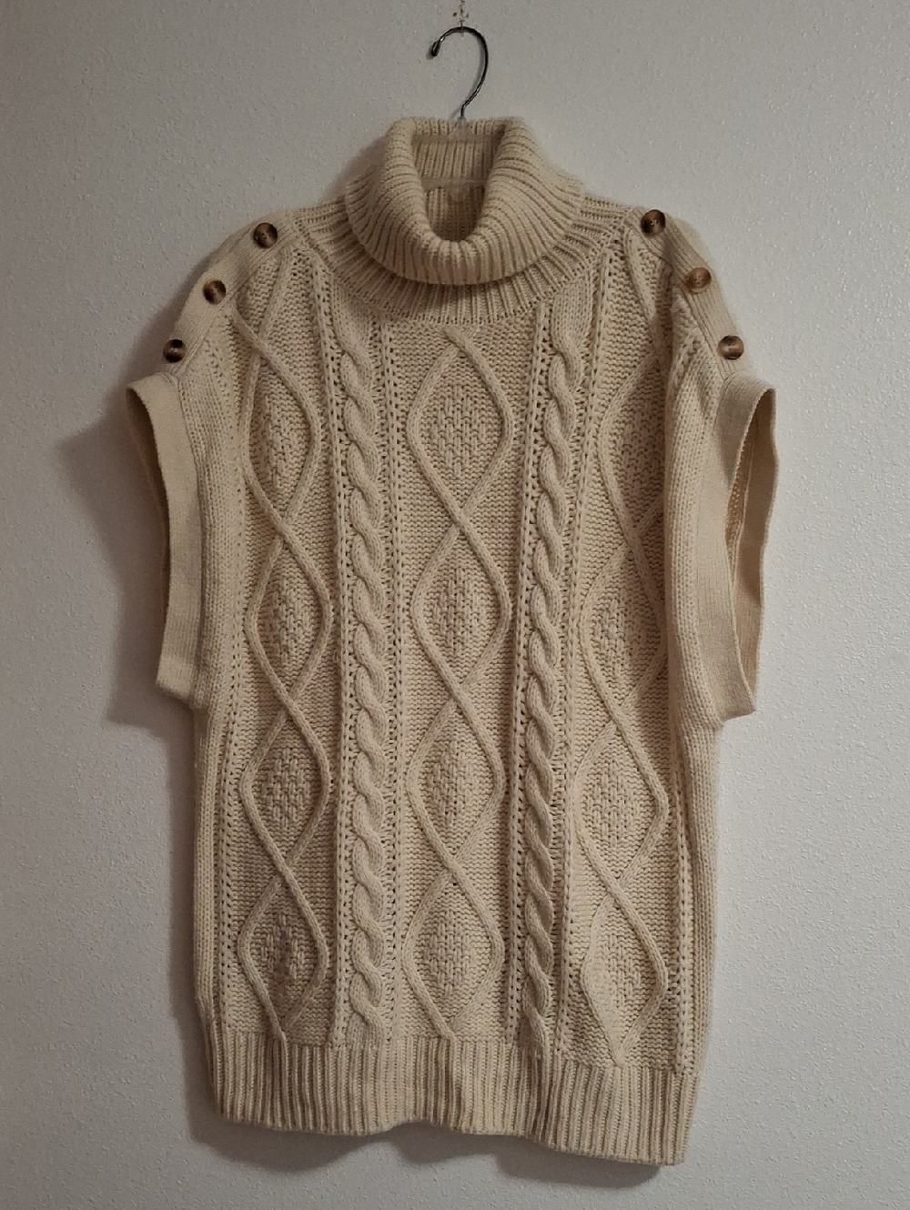 ICHI Cream Cable Knit Turtleneck Sweater Vest Size Medium